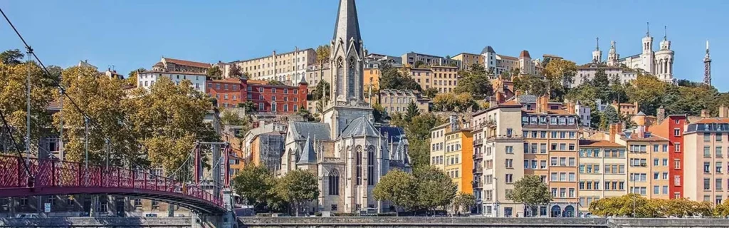 იაფი ავიაბილეთები ლიონში