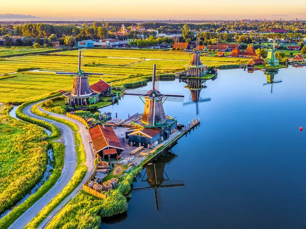 იაფი ავიაბილეთები ამსტერდამში