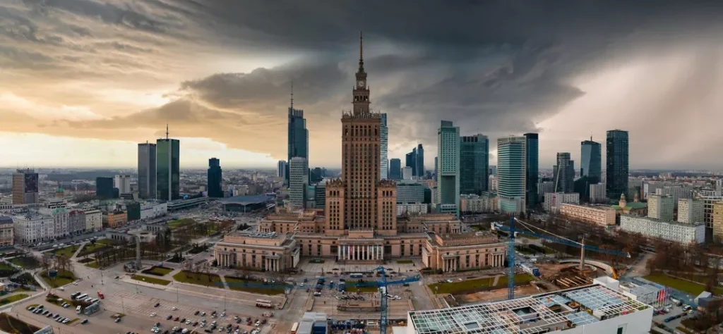 იაფი ავიაბილეთები ვარშავაში